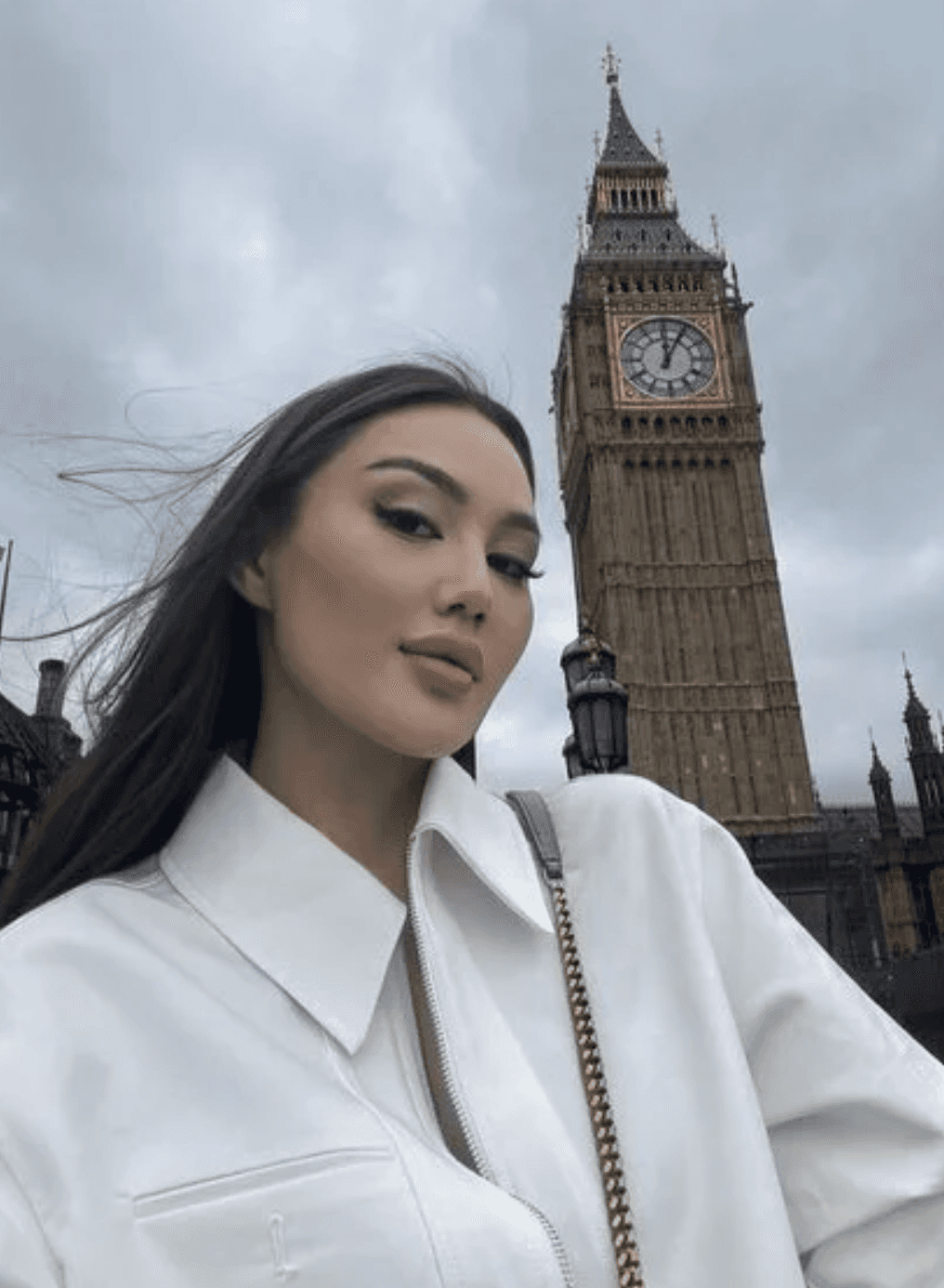 Амина Исмаилова — Менеджер Recruit Central