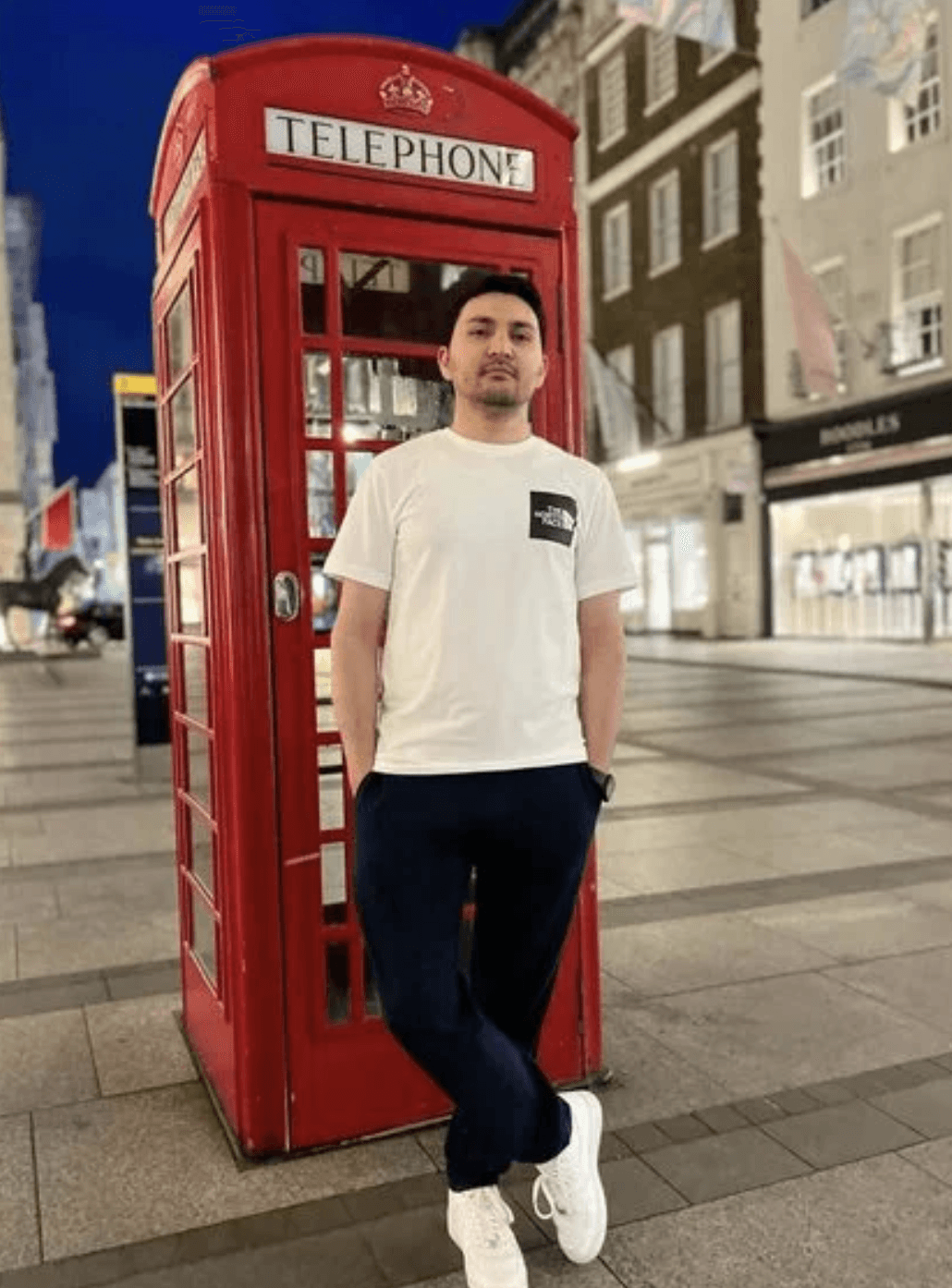 Иса Шабаев — Менеджер Recruit Central